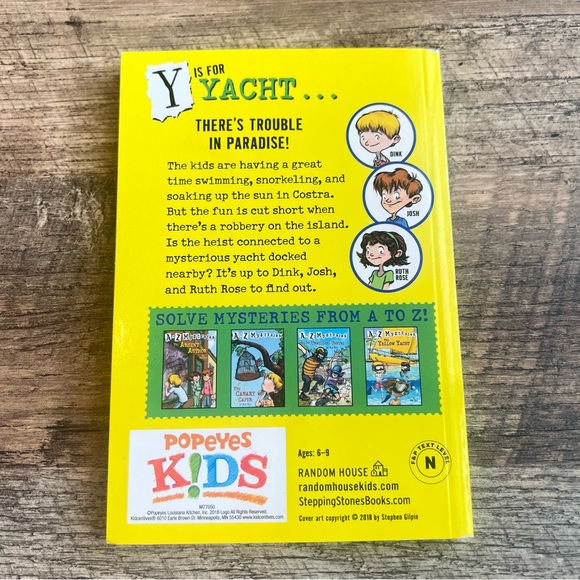 The Yellow Yacht (A to Z Mysteries) Paperback Chapter Book - Picture 2 of 3